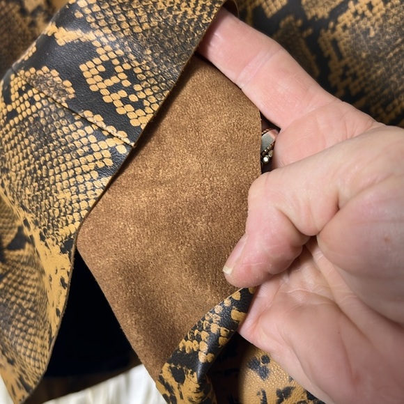 Veda Genuine Lambskin Leather Mini Skirt Python Snake Print Size XS - Picture 7 of 13